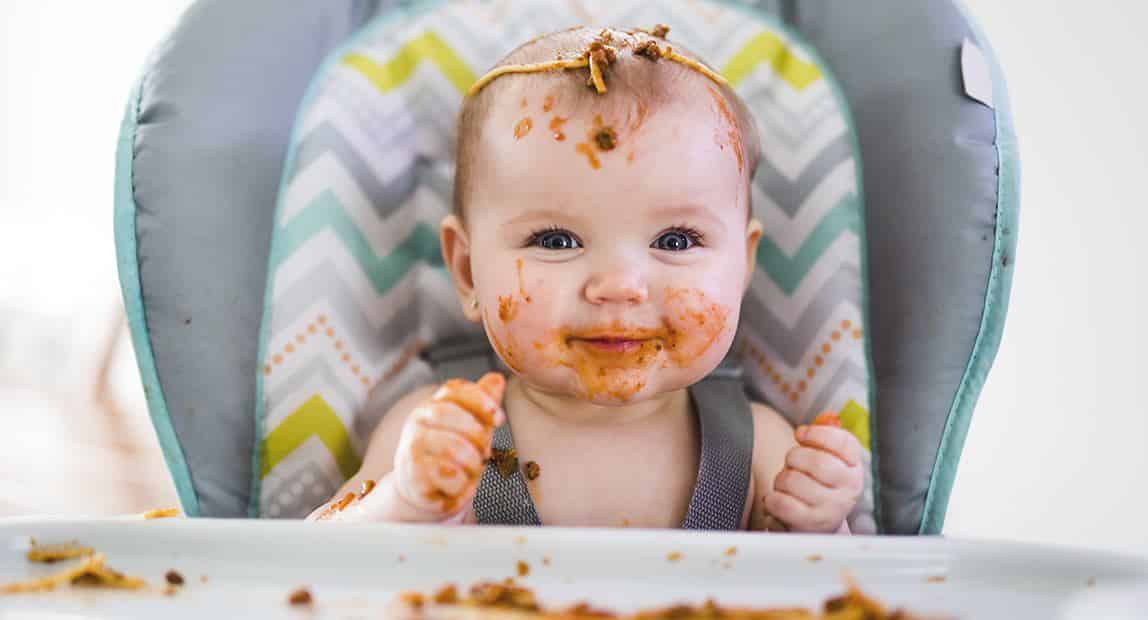 best way to clean high chair tray